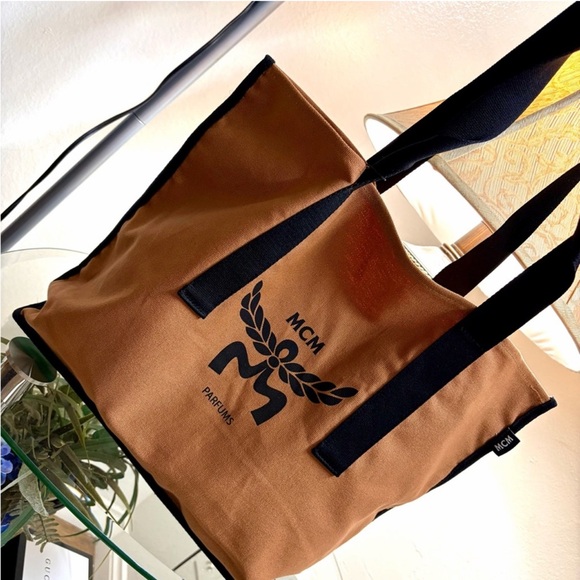 MCM Tan and Black Logo Tote - Picture 3 of 12